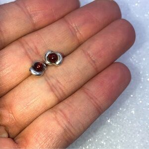 VTG Sterling Baltic Amber Mini Stud Earrings Approx  8mm